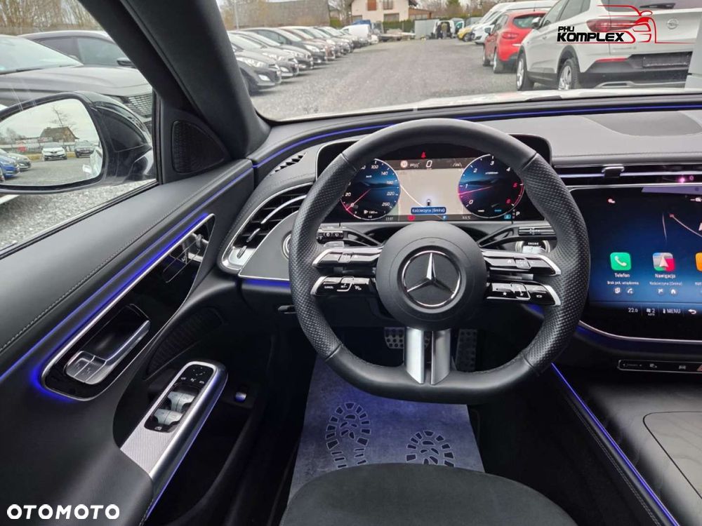 Mercedes-Benz Klasa E - 19