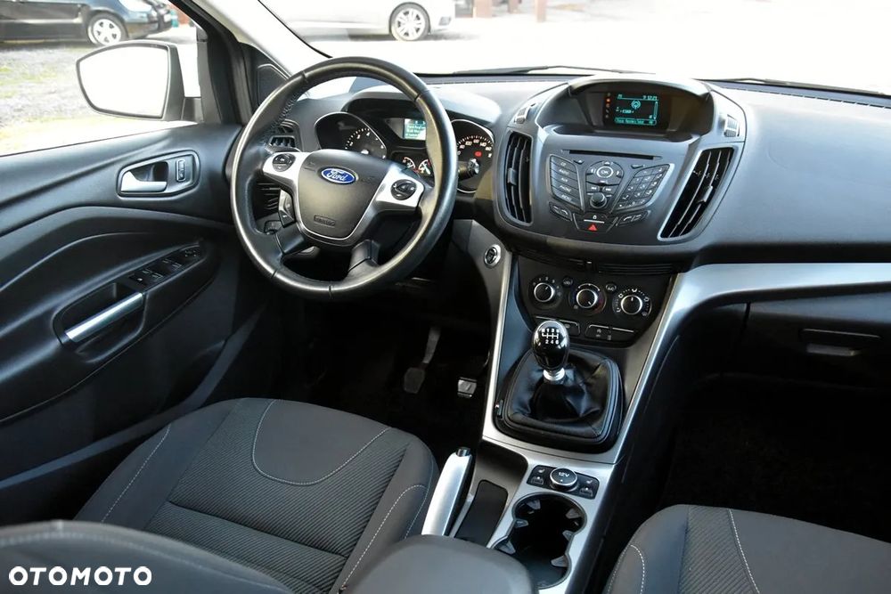 Ford Kuga 1.5 EcoBoost 2x4 SYNC - 25