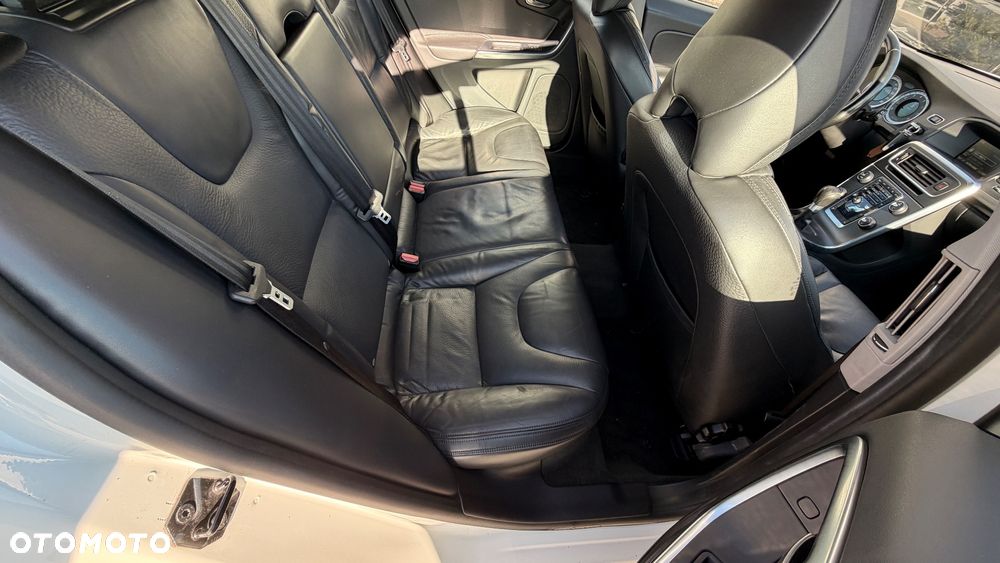 Volvo V60 - 8