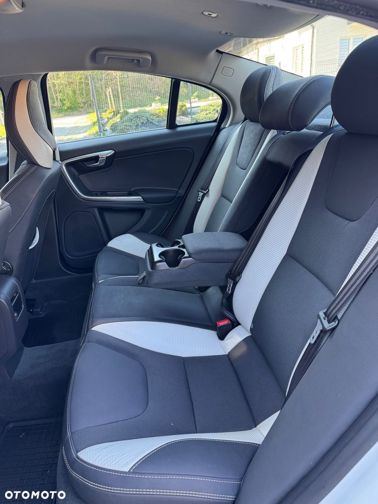 Volvo S60 DRIVe RDesign - 20