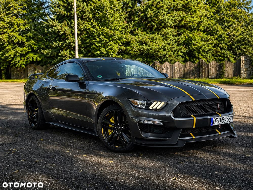 Ford Mustang - 5