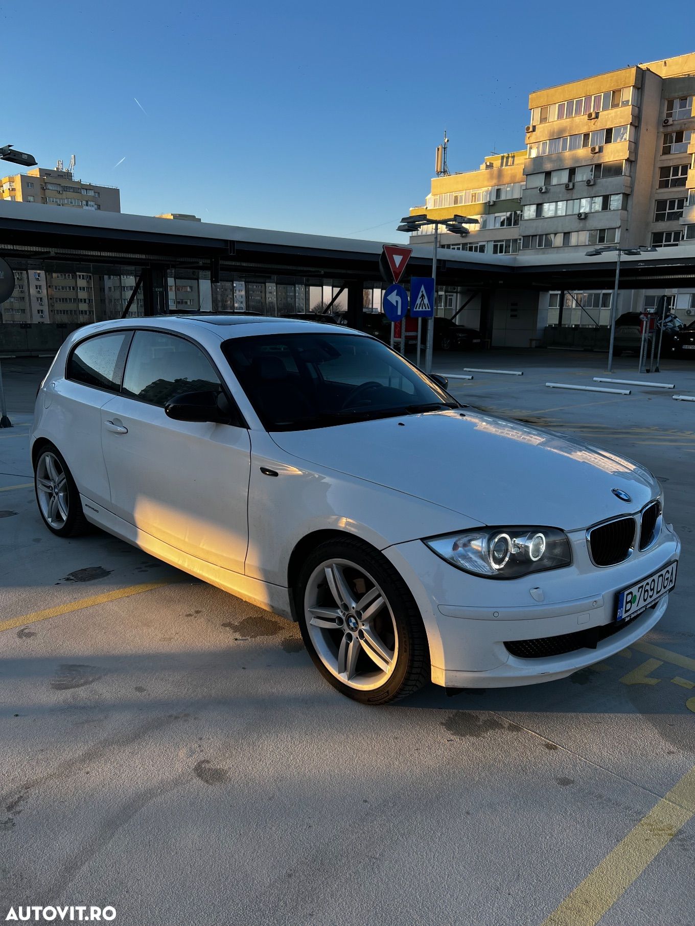 BMW Seria 1 - 1