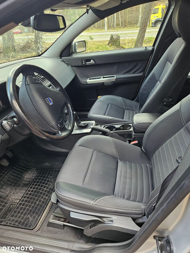 Volvo S40 2.0D DPF Momentum - 8