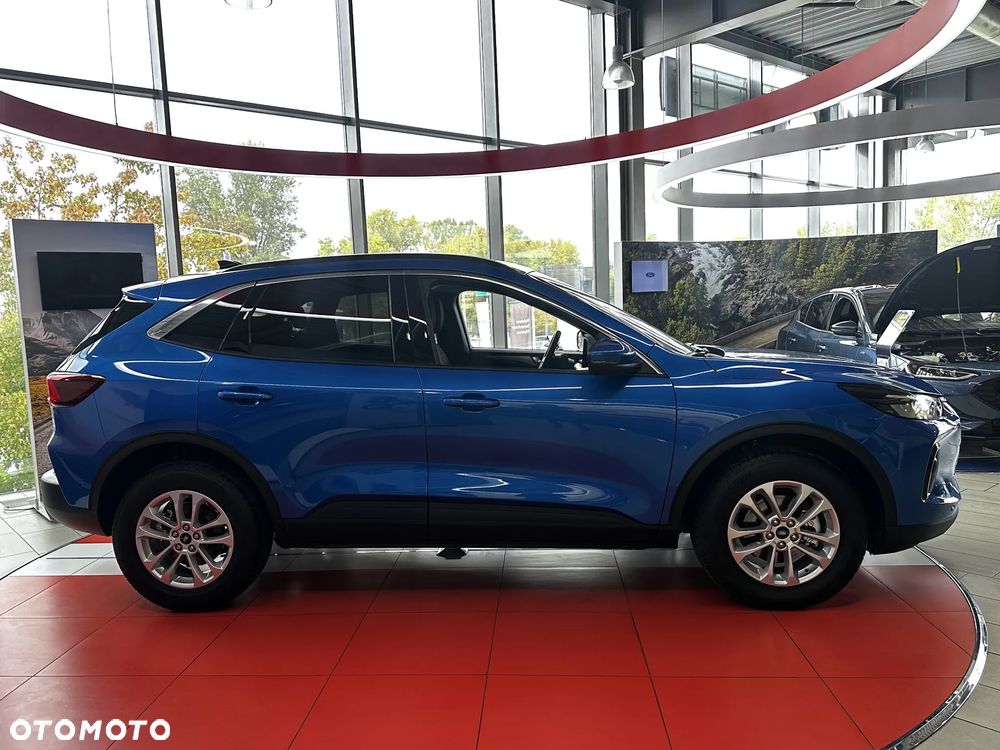 Ford Kuga 2.5 FHEV FWD Titanium eCVT - 2