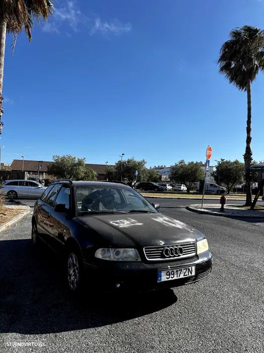Audi A4 Avant - 1