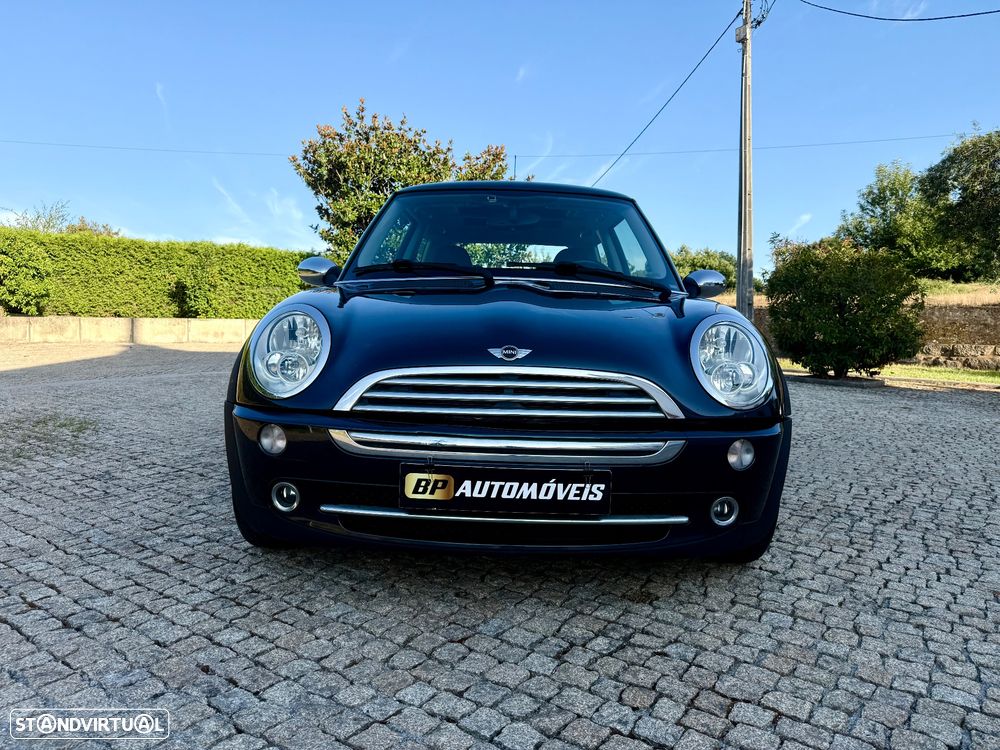MINI 3 Portas One 1.6 Parklane - 11