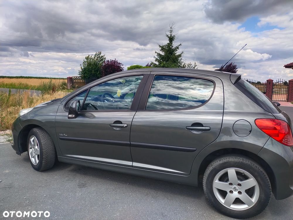 Peugeot 207 1.4 Presence - 5