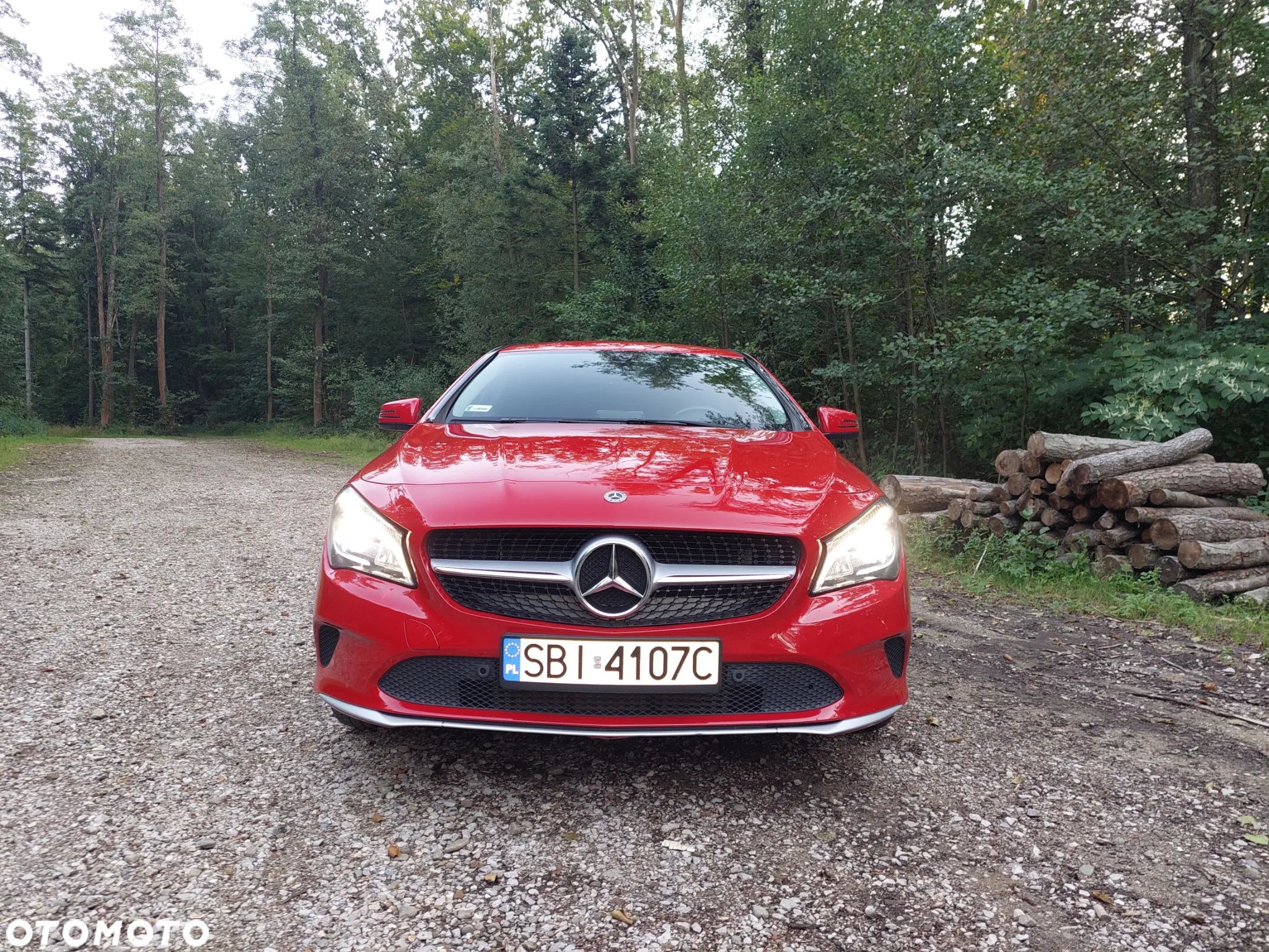 Mercedes-Benz CLA 180 7G-DCT Urban - 1