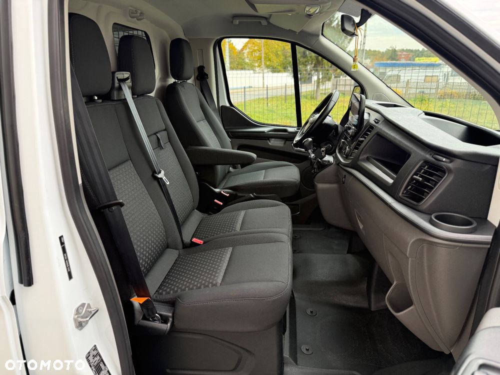 Ford Transit Custom - 28