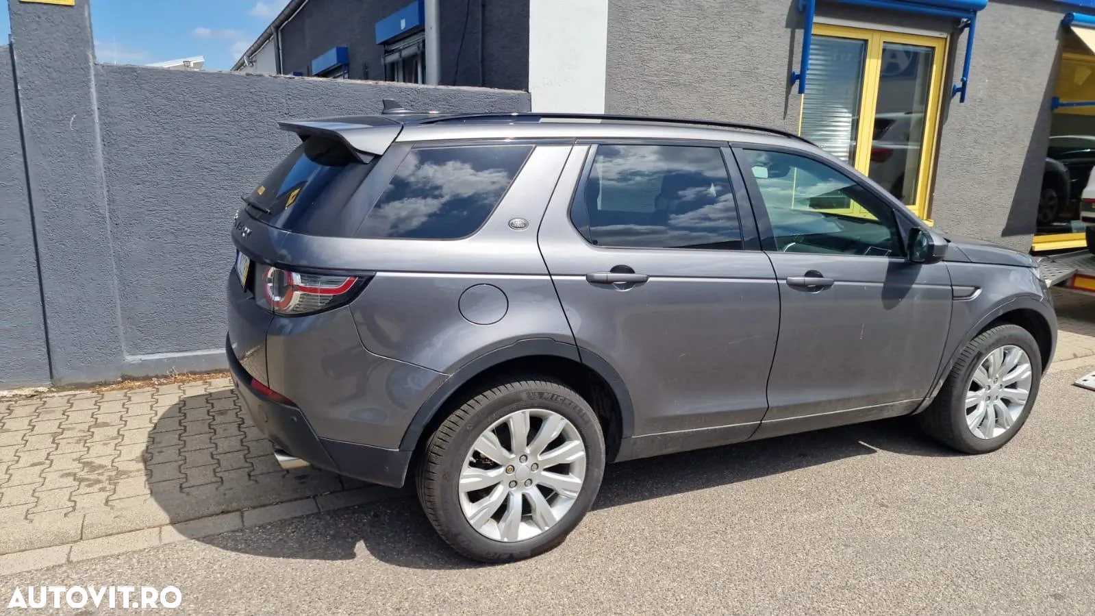 Land Rover Discovery Sport 2.0 l TD4 HSE - 3