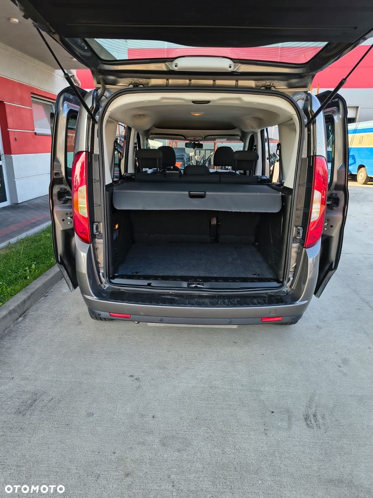 Fiat Doblo 1.4 T-Jet 16V Lounge - 15