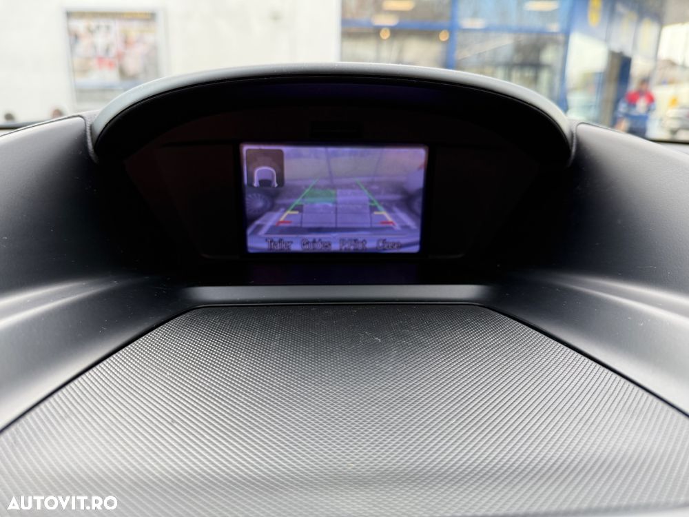 Ford Kuga 2.0 TDCi Powershift 4WD Titanium - 10