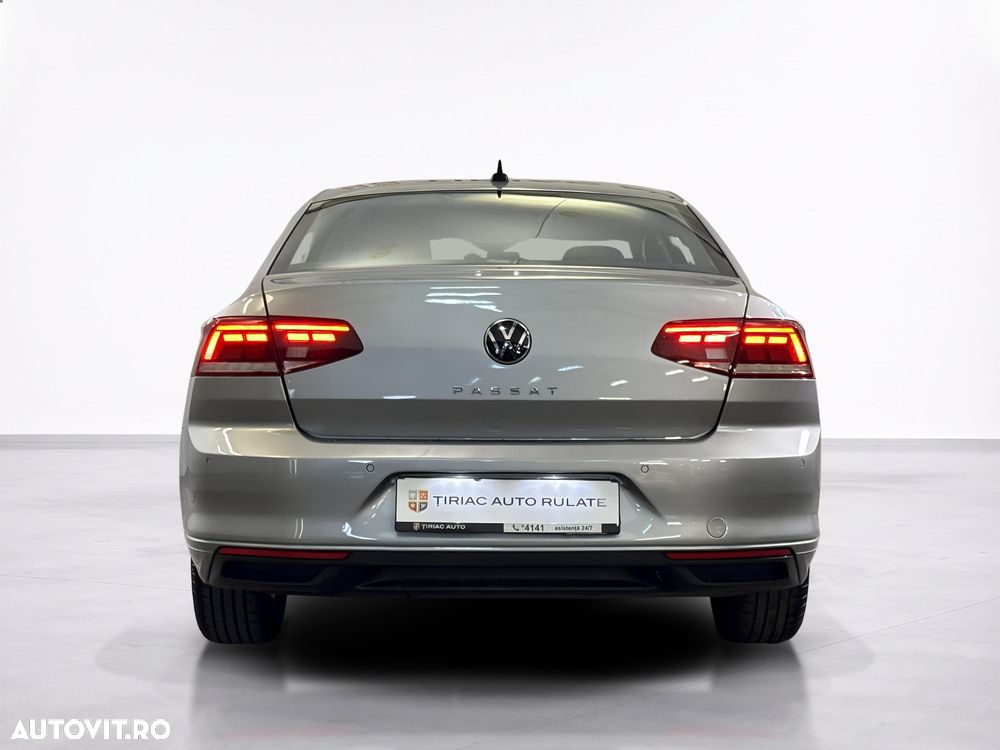 Volkswagen Passat - 5