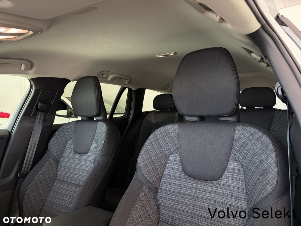 Volvo V60 B4 B DKG Core - 13