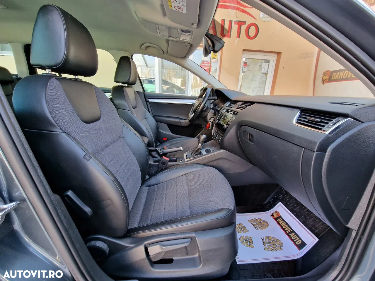Skoda Octavia Combi 2.0 TDI (Green tec) DSG Ambition - 13