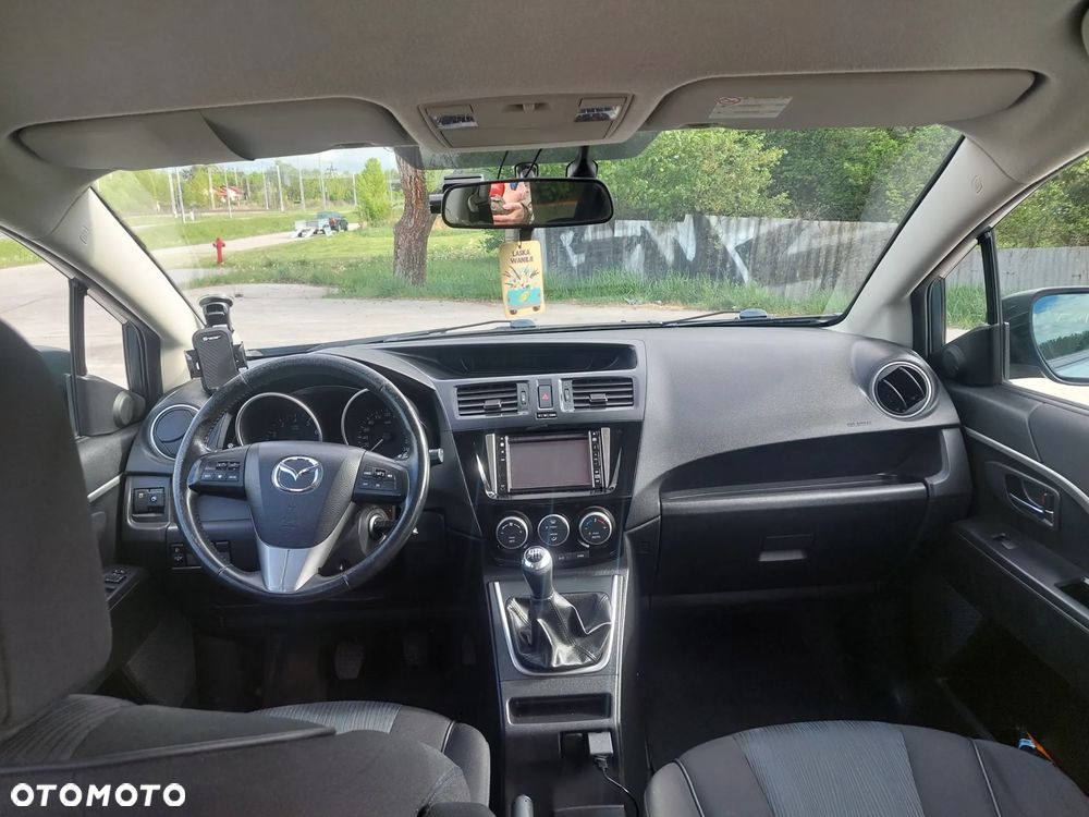 Mazda 5 - 12