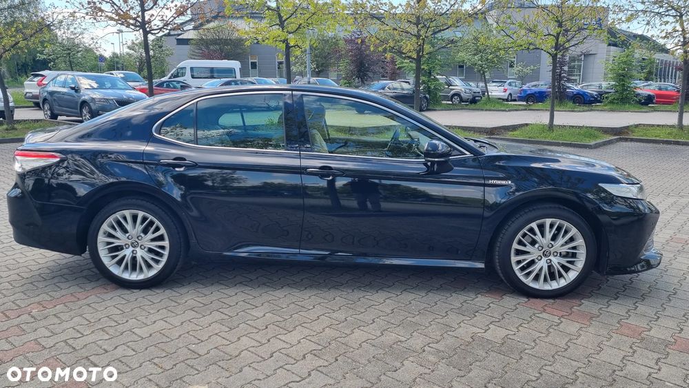 Toyota Camry 2.5 Hybrid Executive CVT - 5