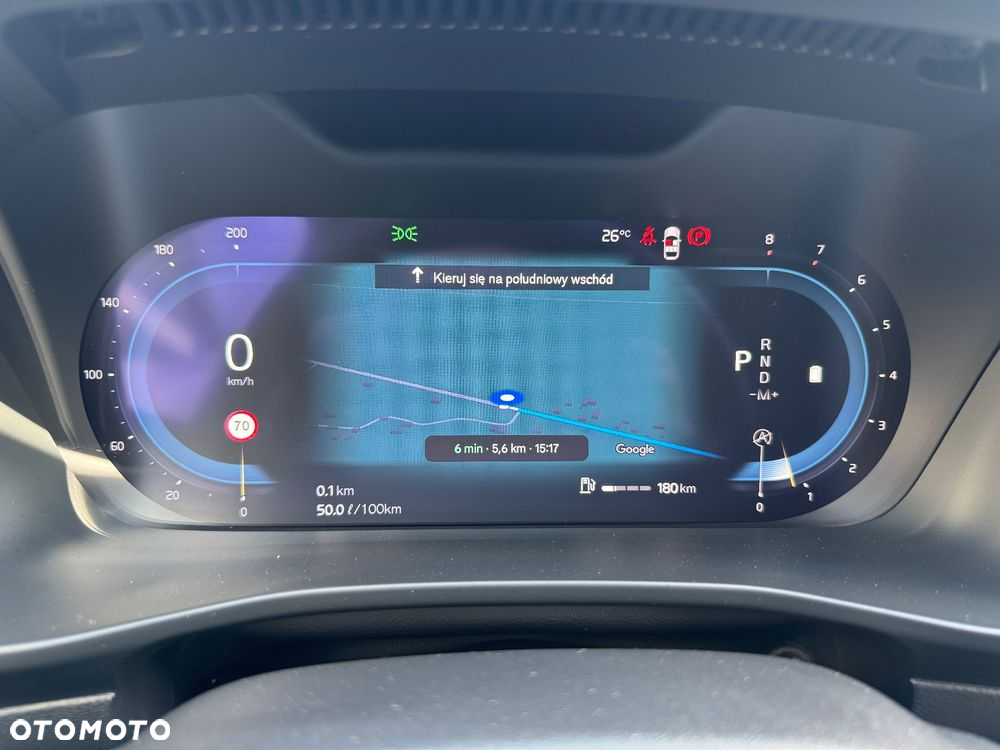 Volvo XC 40 B3 Core - 16
