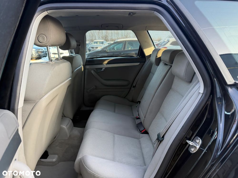 Audi A4 Avant 2.0 FSI - 18