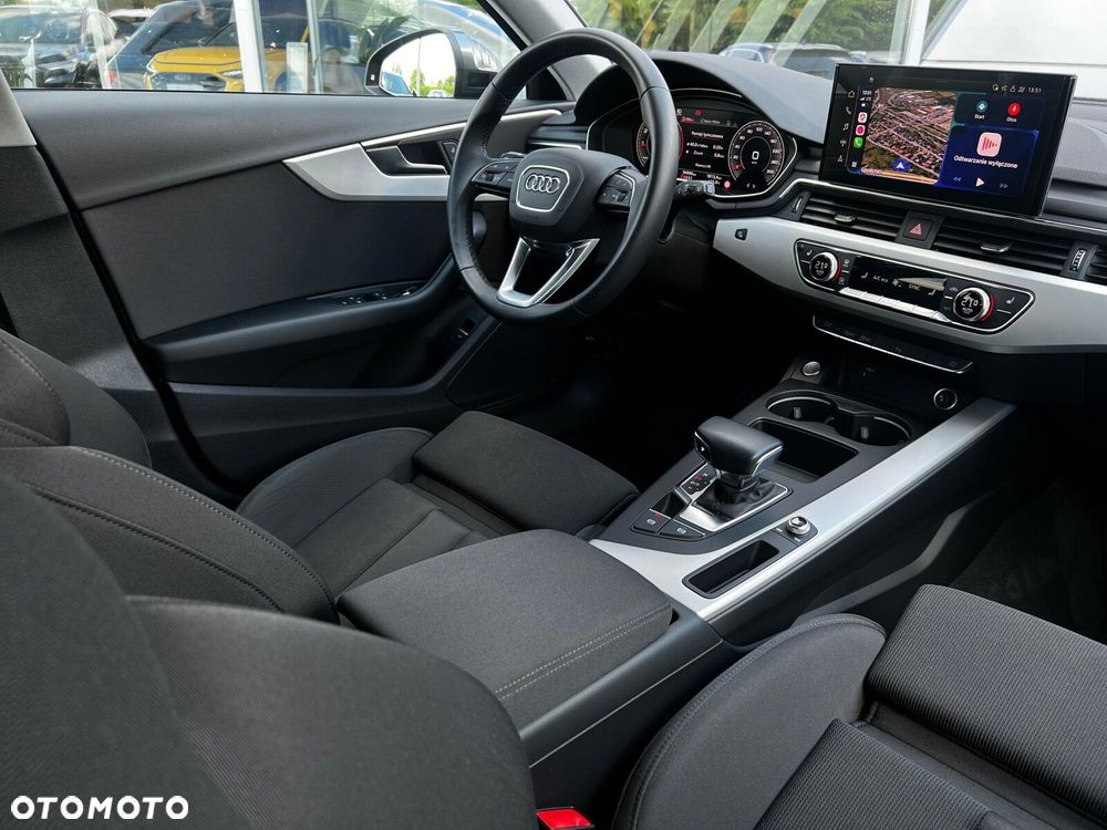 Audi A4 Avant - 13