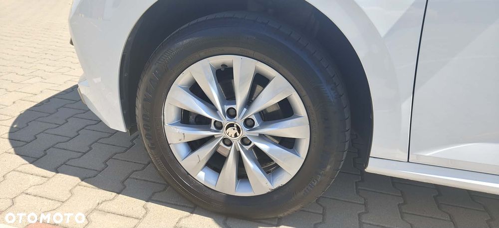 Skoda Kamiq 1.5 TSI Ambition DSG - 10
