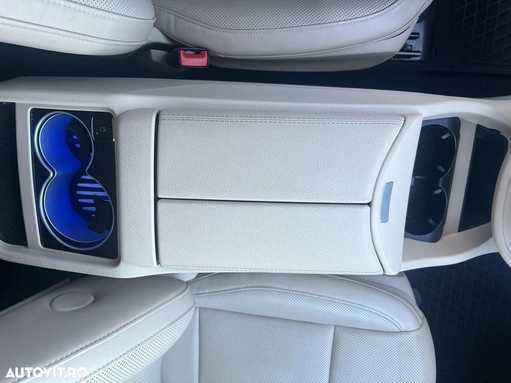 Mercedes-Benz V 250 BlueTEC Aut. Extralong Avantgarde - 15