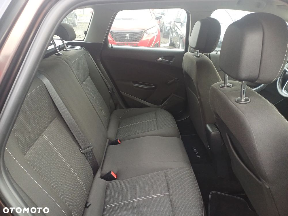 Opel Astra 1.7 CDTI DPF (119g) Edition - 12