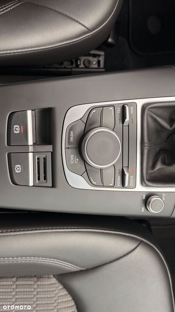 Audi A3 Limousine 2.0 TDI sport - 15