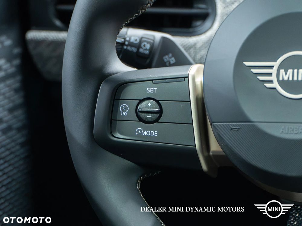 MINI Cooper S Favoured Trim - 22