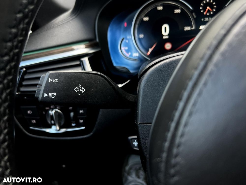 BMW Seria 5 530e AT PHEV - 31