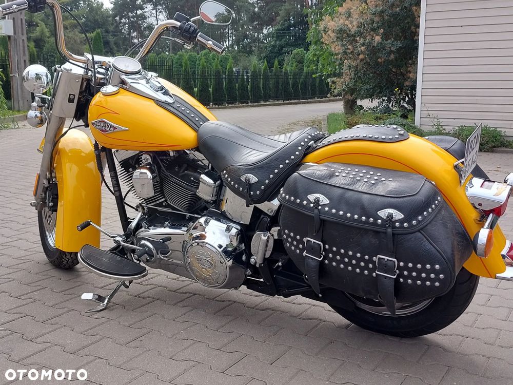 Harley-Davidson Softail Heritage Classic - 21