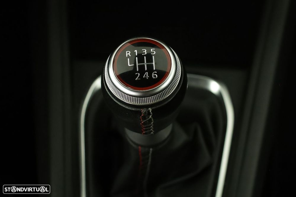 Renault Captur 1.0 TCe RS Line - 13