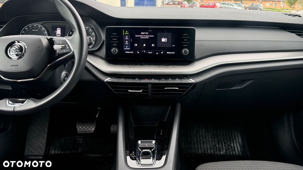 Skoda Octavia 2.0 TDI Ambition DSG - 14