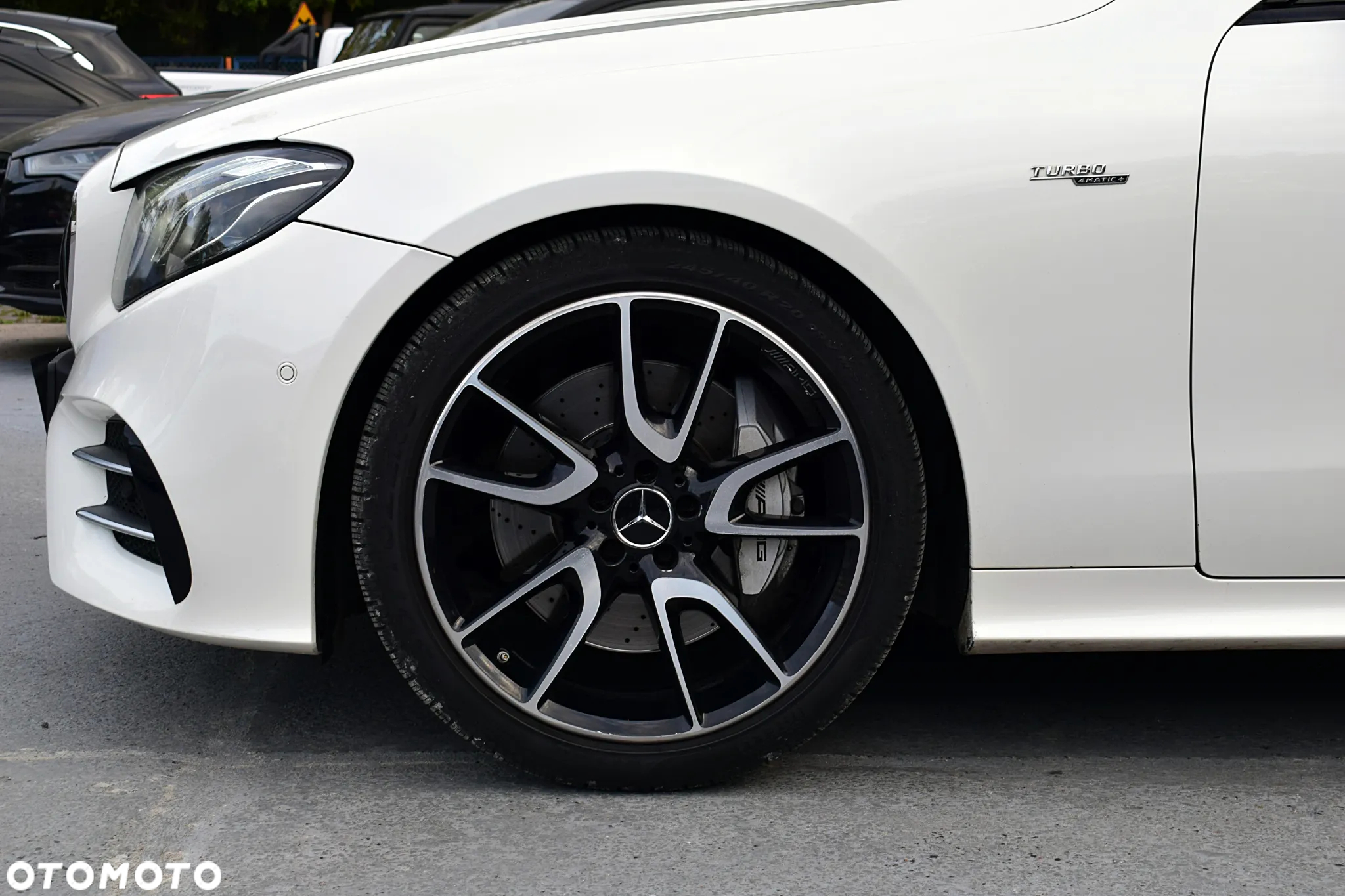 Mercedes-Benz Klasa E AMG 53 Coupe 4-Matic+ 9G-TRONIC - 21