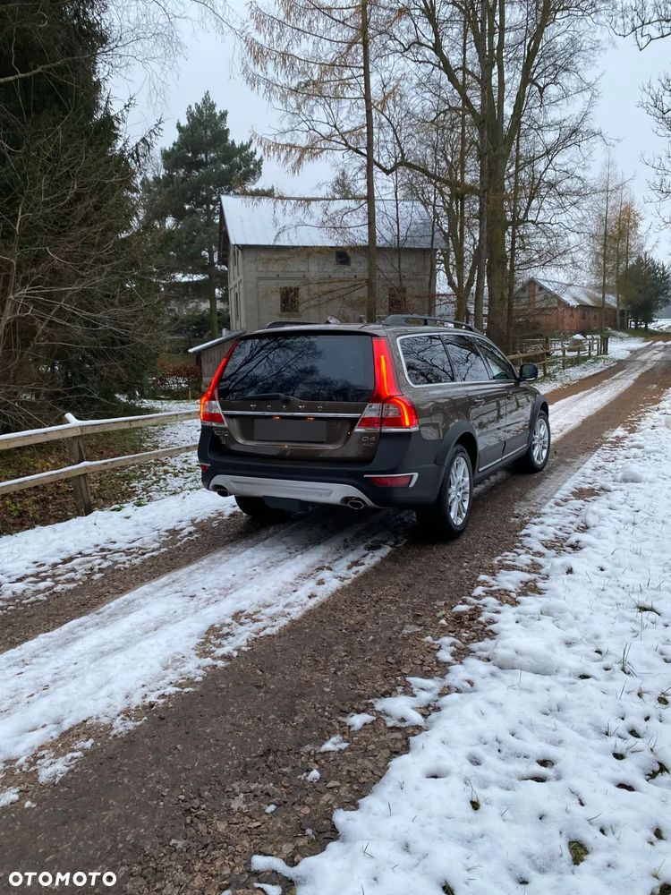 Volvo XC 70 D5 AWD Summum - 3