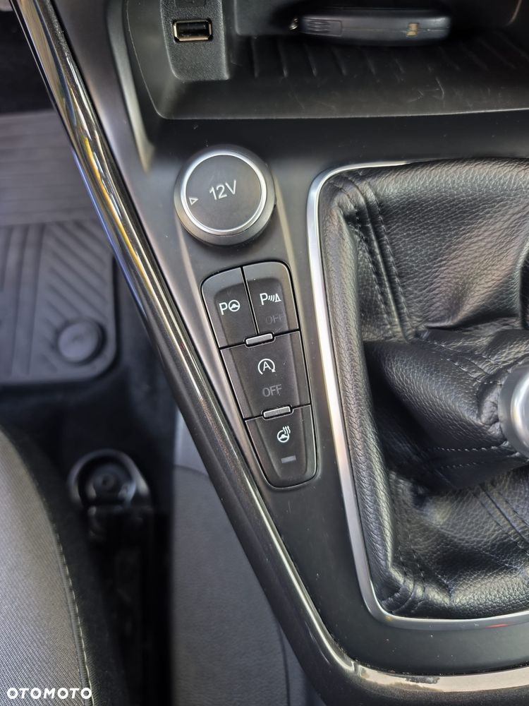 Ford Focus 1.5 EcoBoost Titanium ASS - 38