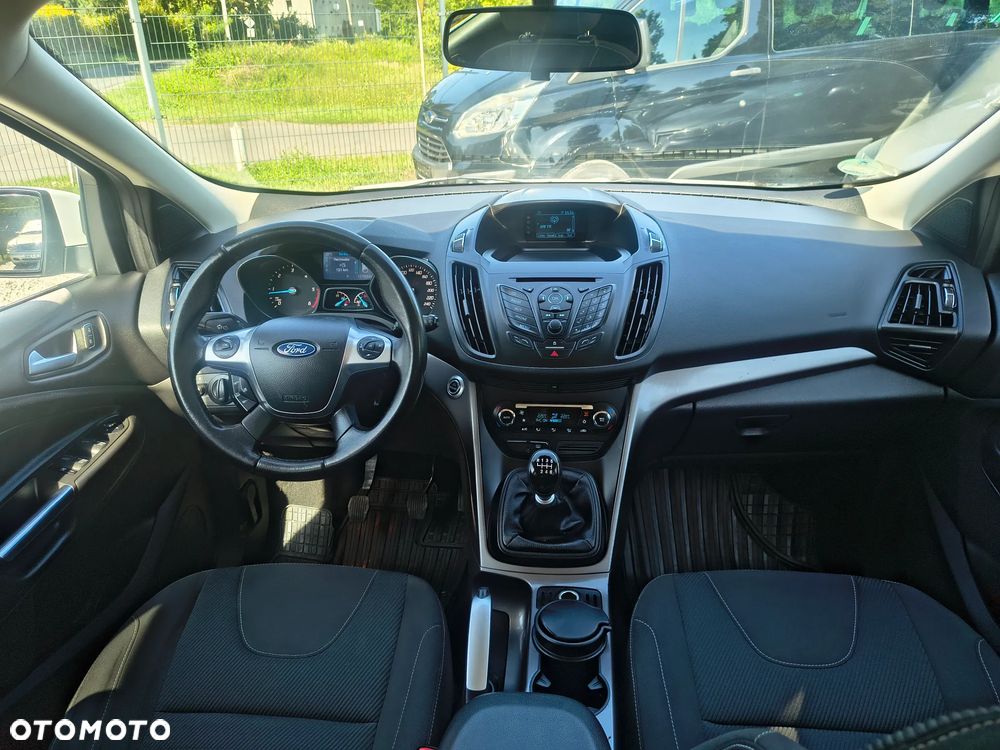 Ford Kuga 2.0 TDCi 2x4 Champions Edition - 25