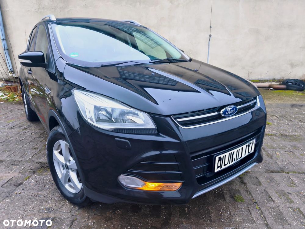 Ford Kuga 2.0 TDCi 2x4 Titanium - 6