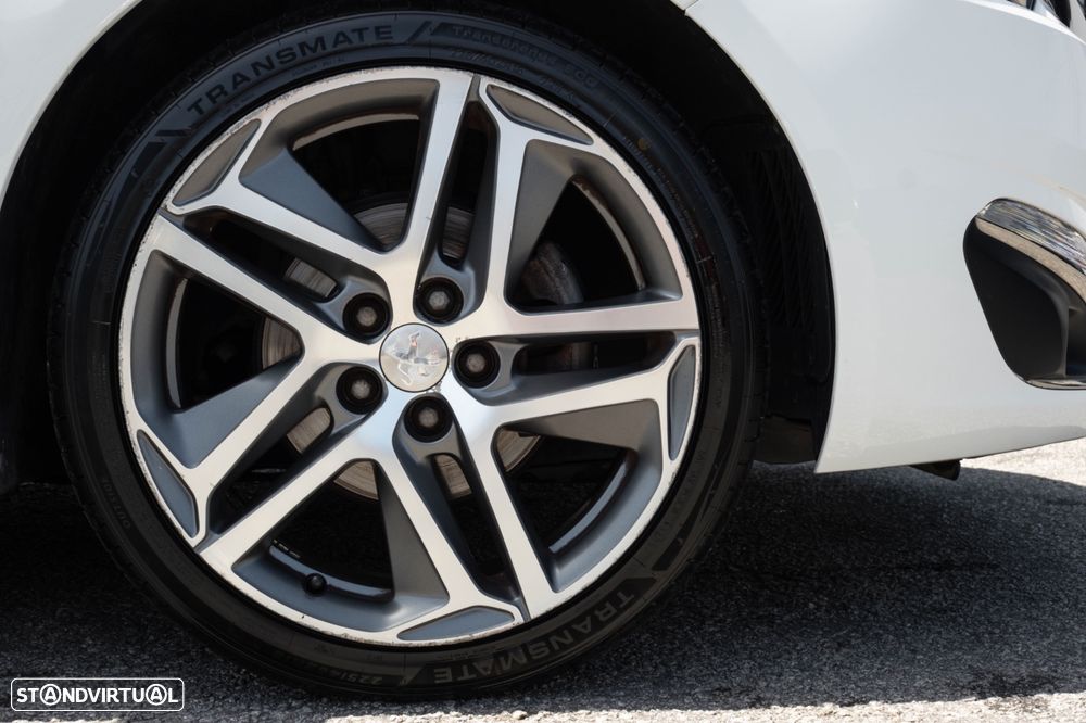Peugeot 308 1.6 BlueHDi GT Line - 5