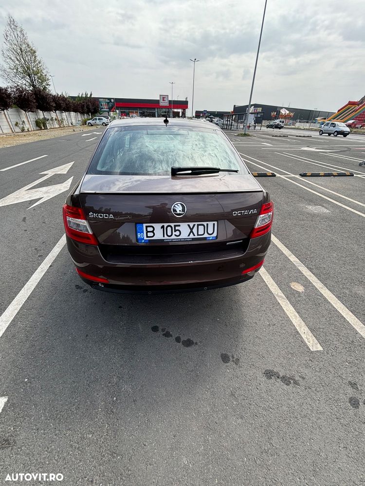 Skoda Octavia 1.6 TDI Green tec Edition - 12