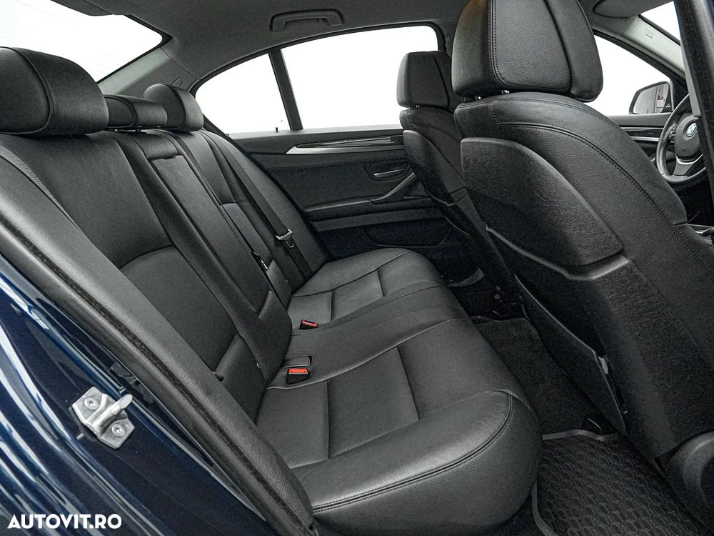 BMW Seria 5 520d Efficient Dynamics Edition Aut. Luxury Line - 16