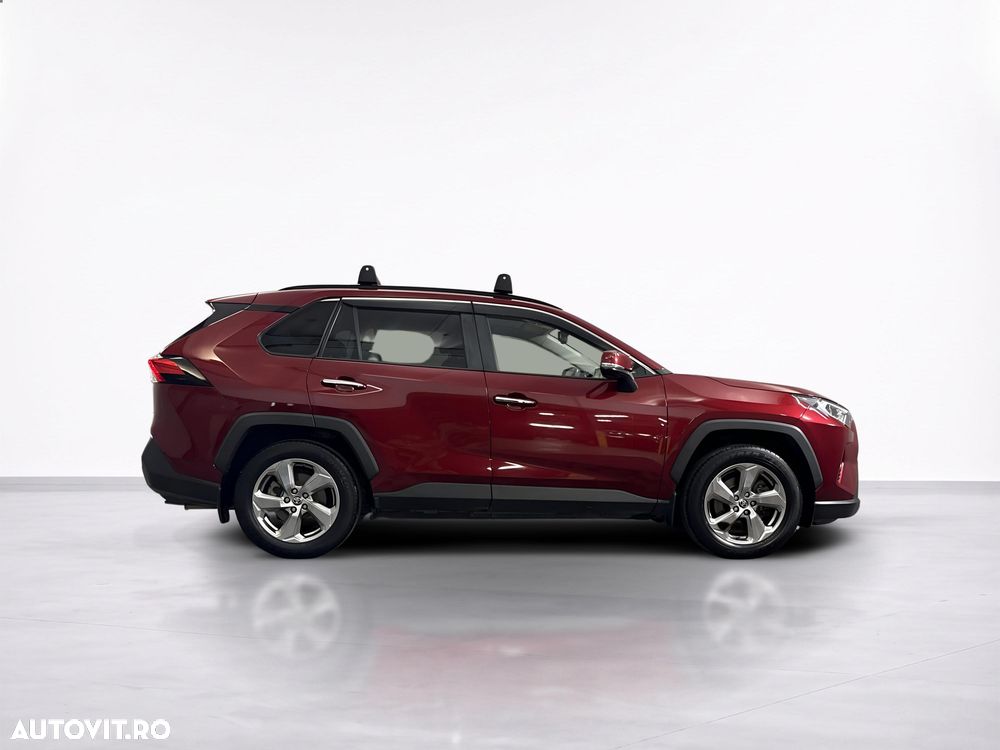 Toyota RAV4 - 7