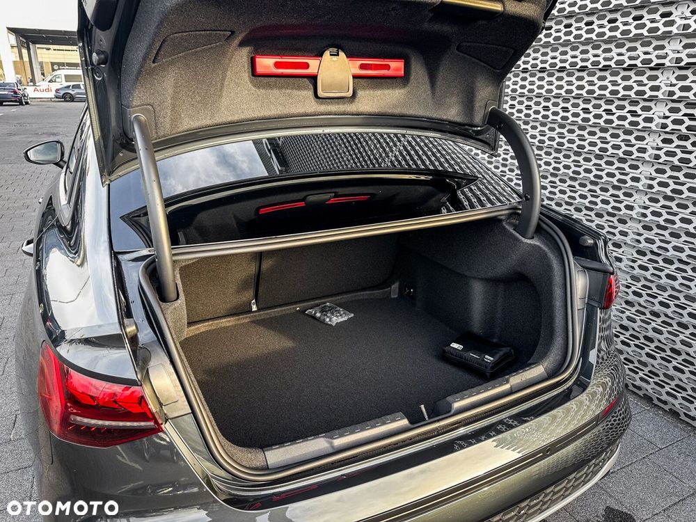 Audi A3 Limousine - 8