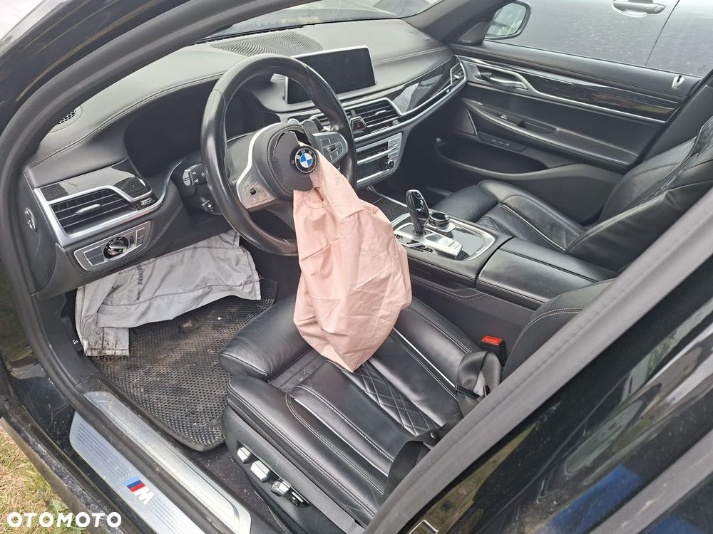 BMW Seria 7 - 6