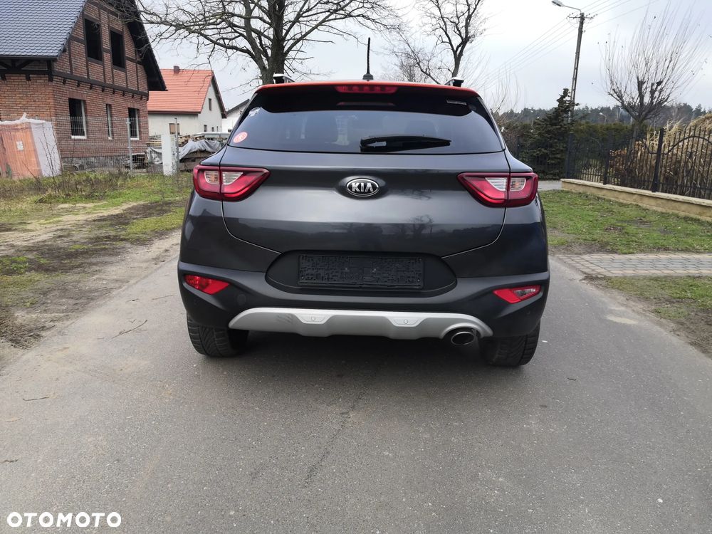 Kia Stonic - 4