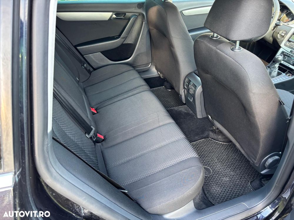 VOLKSWAGEN Passat 2011 — imagine 12