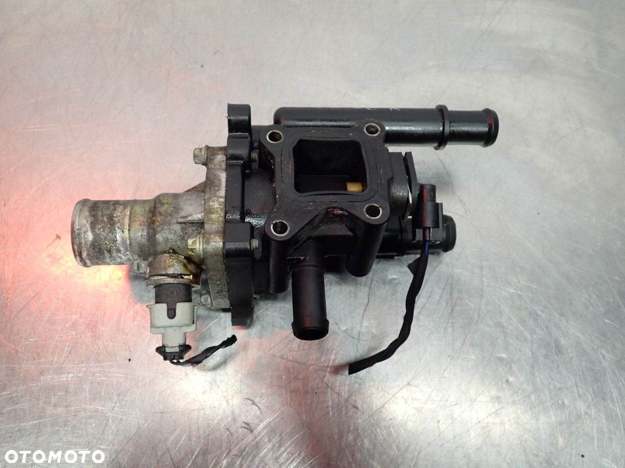 OBUDOWA TERMOSTATU CHEVROLET CRUZE I LIFT - 3