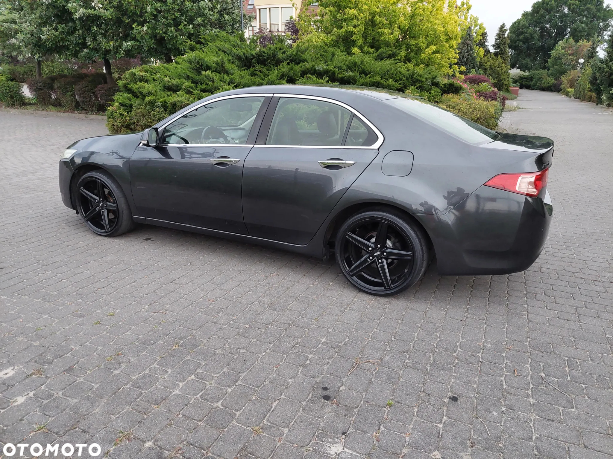 Honda Accord 2.0 Executive - 8
