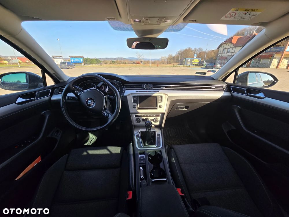 Volkswagen Passat Variant 2.0 TDI BMT Comfortline - 15