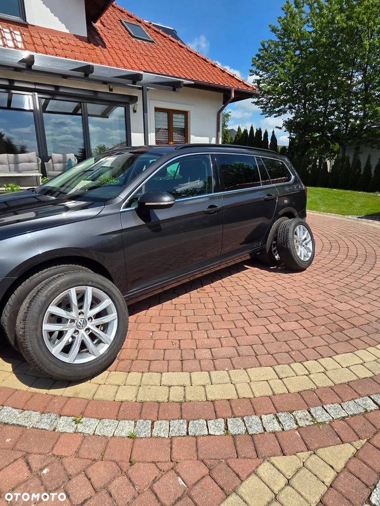 Volkswagen Passat 2.0 TDI SCR Comfortline DSG - 14